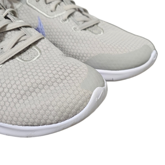 WOMEN'S NIKE FLEX EXPERIENCE RUN 11 NEXT NATURE RUNNING SHOES - Picture 2 of 9